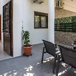 Sea Escape דירה גנאדי