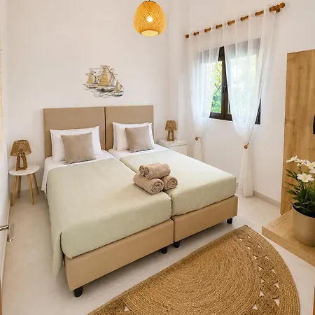 Sea Escape Γεννάδι