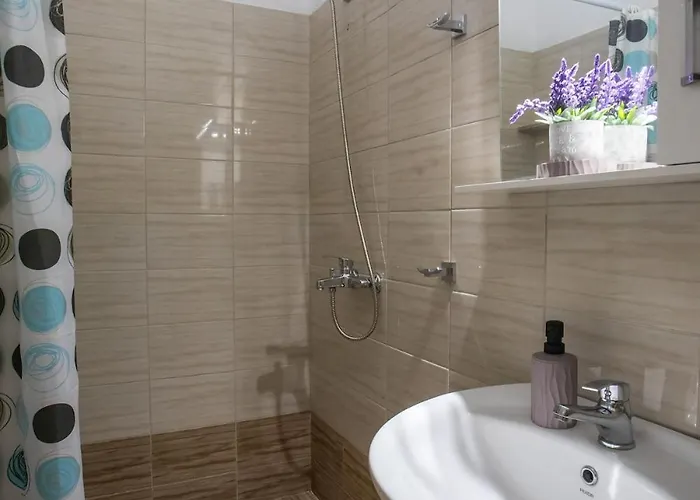 Sea Escape Apartment Gennadi